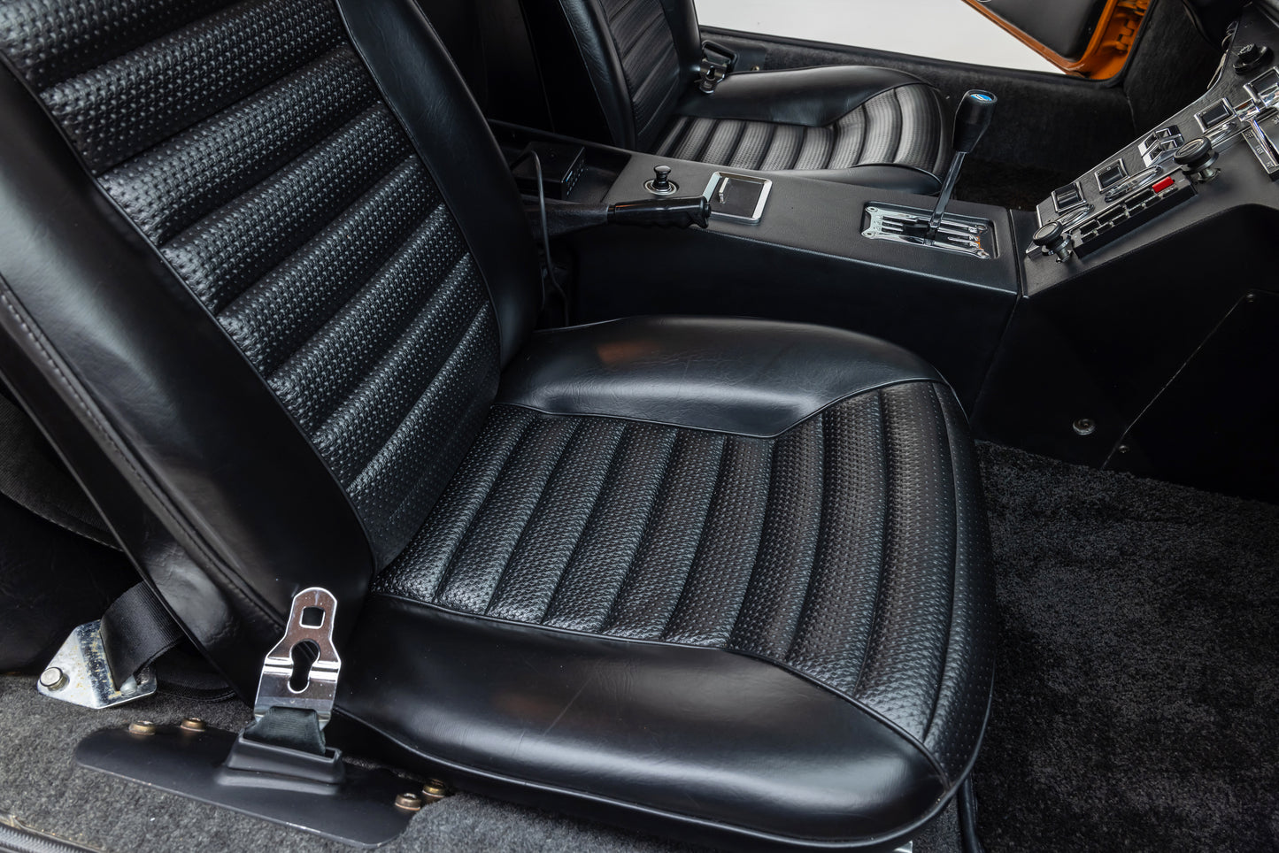 1973 DeTomaso Pantera L