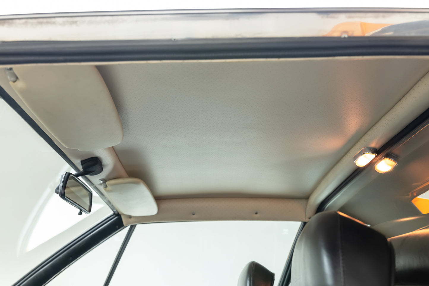 1973 DeTomaso Pantera L