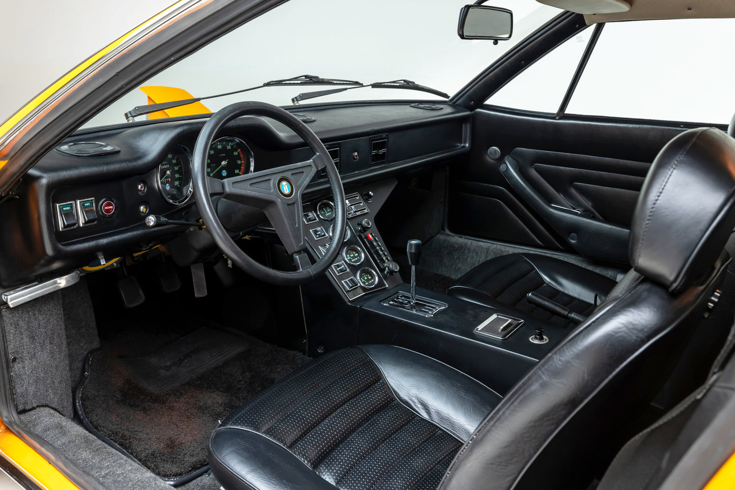 1973 DeTomaso Pantera L