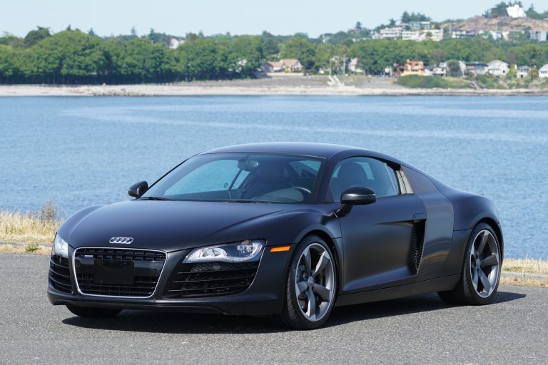 2010 Audi R8 V10 - Silver Arrow Cars Ltd.