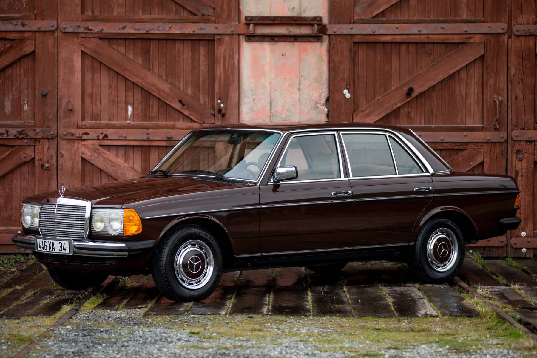 1981 Mercedes-Benz 200 for sale